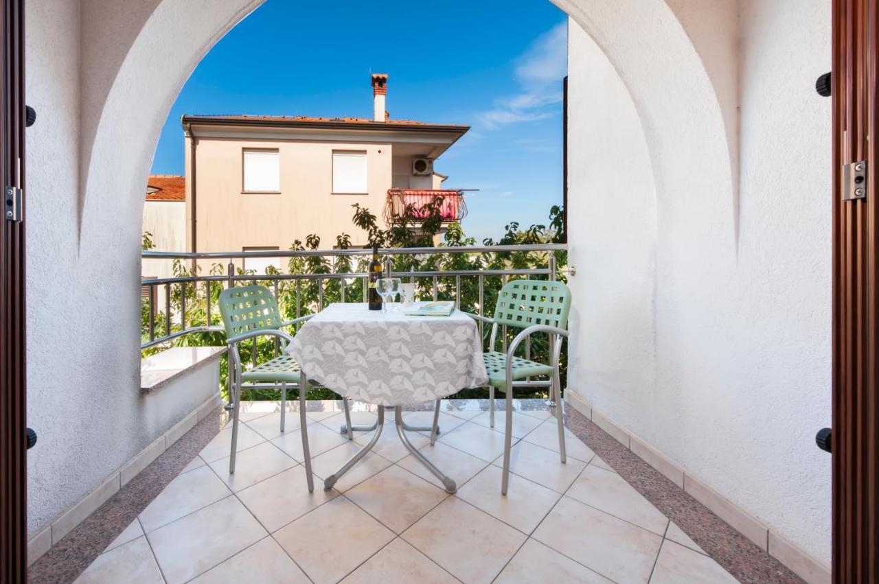 Guesthouse Santin Rovinj Exterior photo